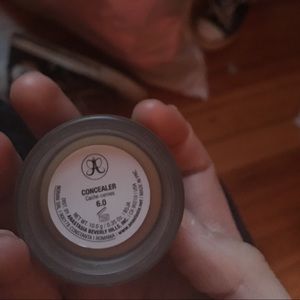 Anastasia Beverly Hills Concealer